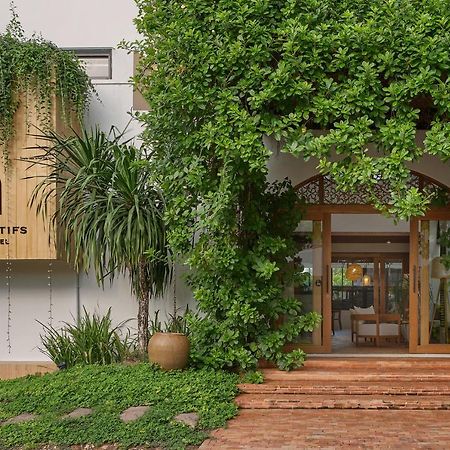 The Motifs Eco Hotel - Sha Extra Plus Chanthaburi Exterior photo